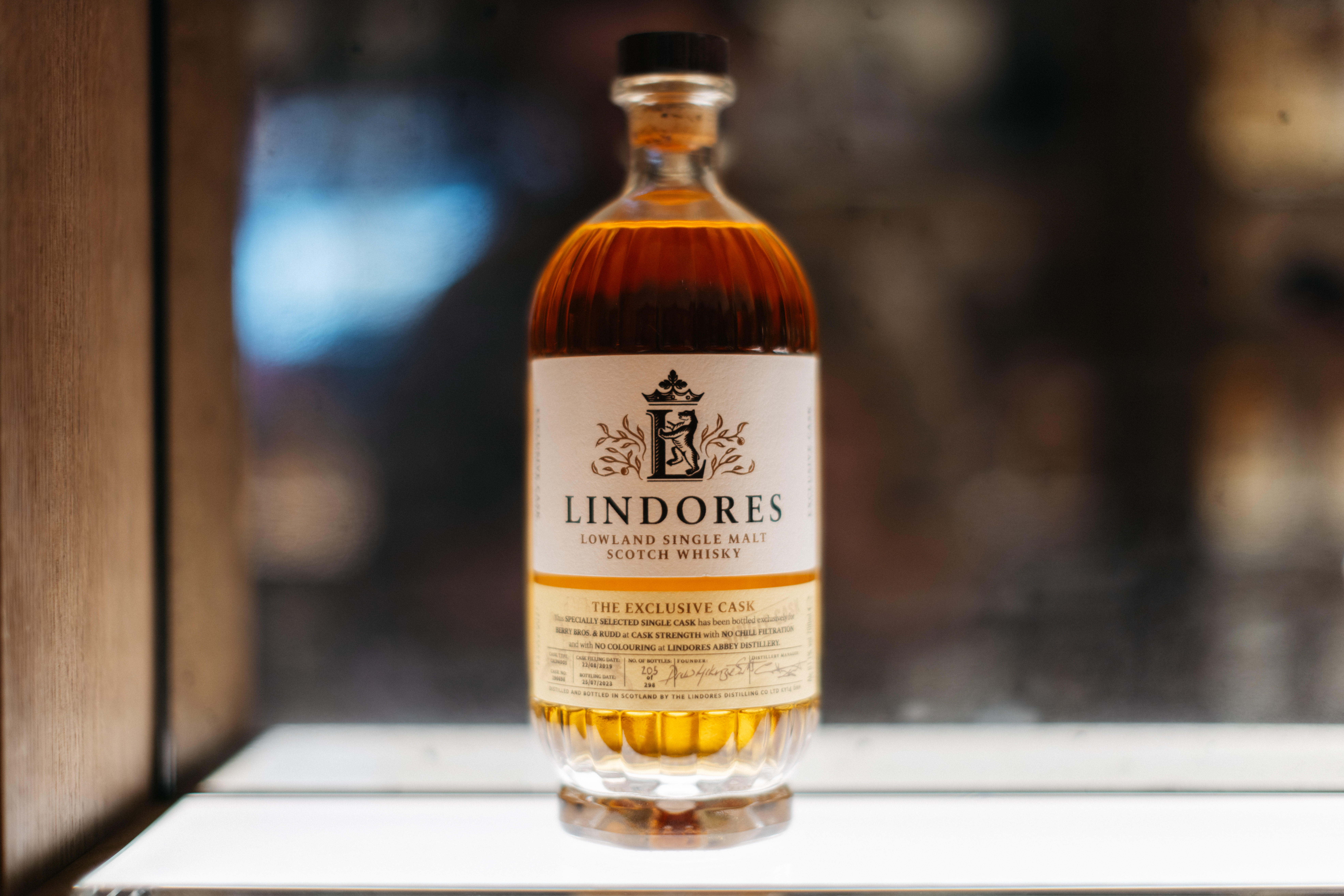 Spirits-shop-spirits-reserve-Lindores-the-exclusive-cask-2