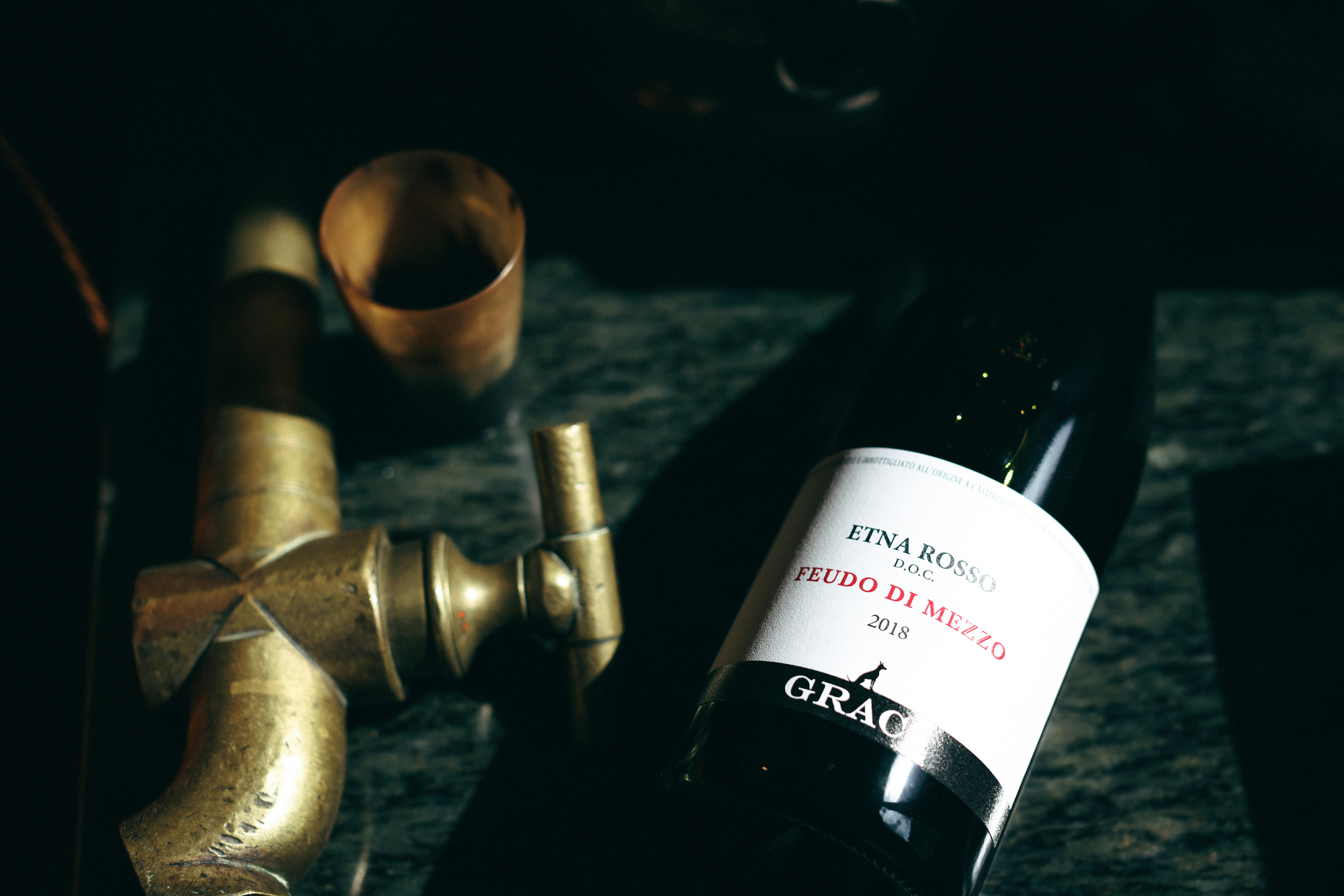 stylised-20181494325-2018-feudo-di-mezzo-etna-rosso-graci-sicily-italy-11